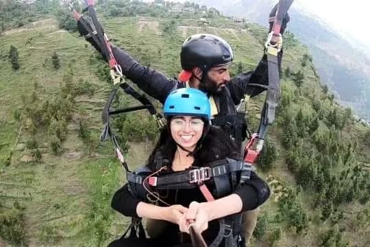 Paragliding Adventure in Manali 