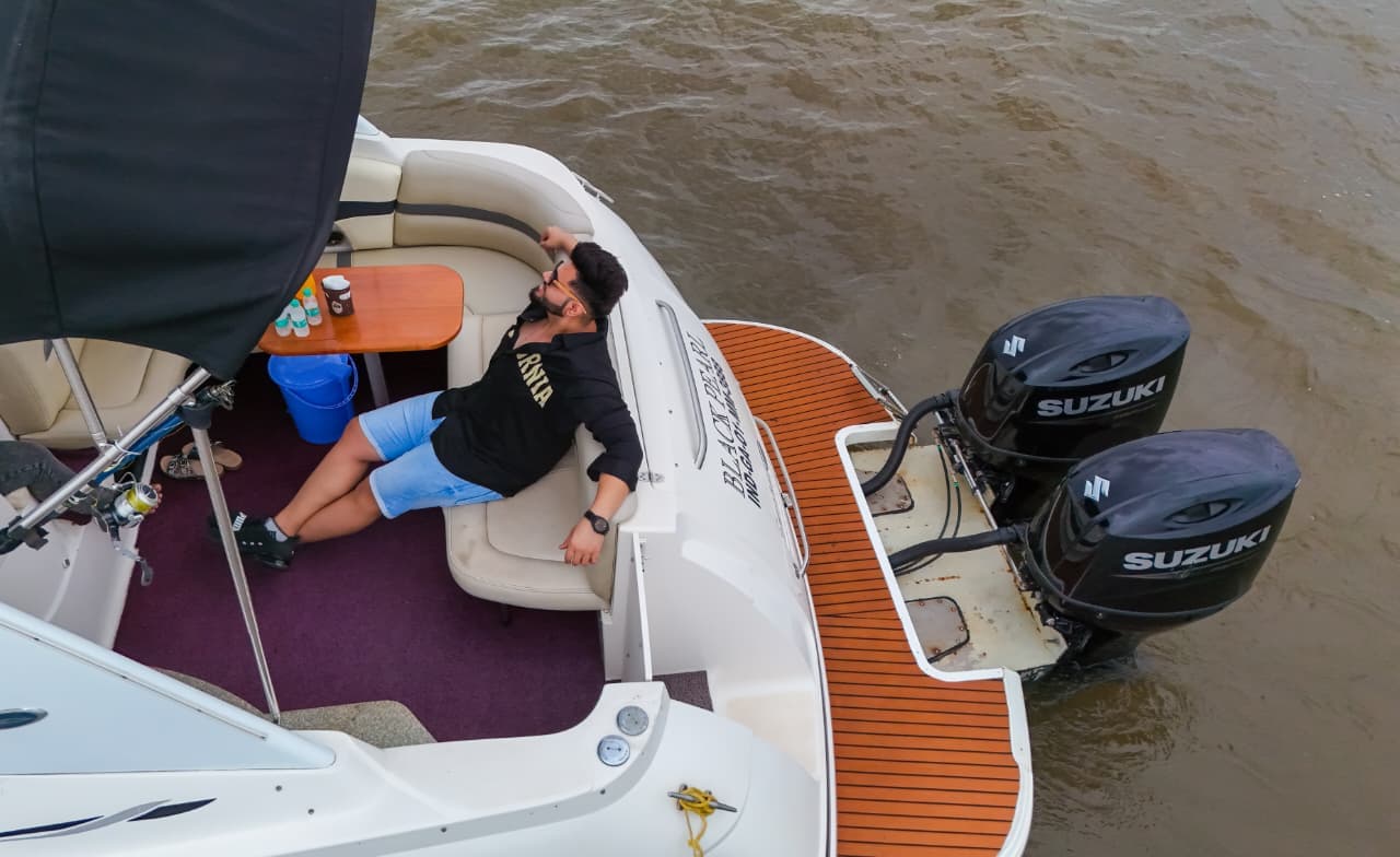 Black Pearl Yacht Experience 